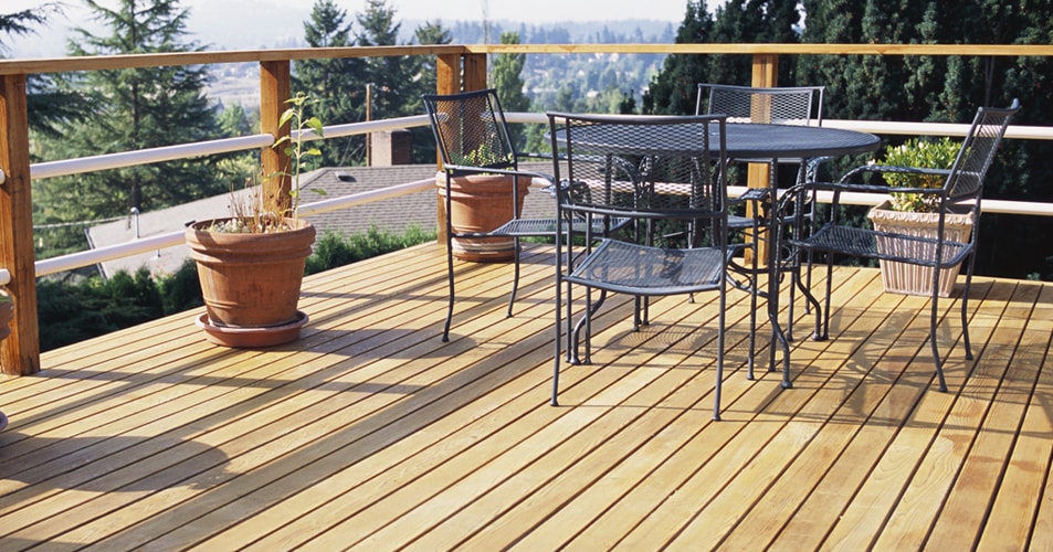 How to Choose the Best Eco-Friendly Deck
